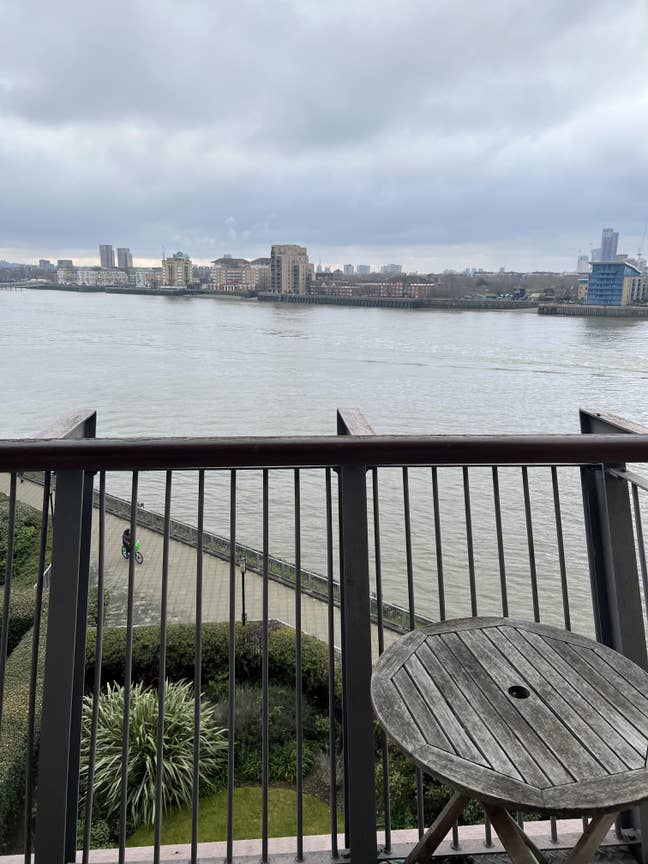 Riverside Room in Canary Wharf Main Photo