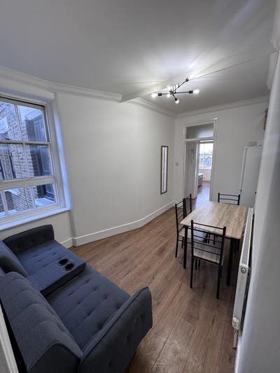 2 Bedroom Flat next to Hackney Central station Main Photo