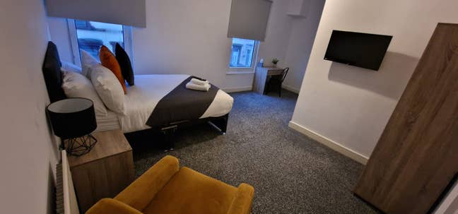 Furnished Rooms Available – Harrison St – 5 Bed  Main Photo