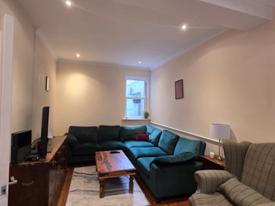 House share in Fulham Main Photo