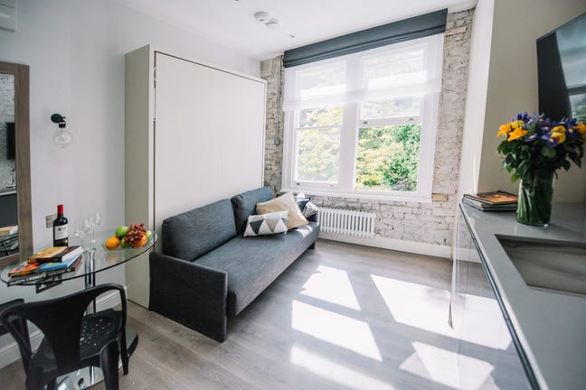 Bills Included, Top Location- Flexible Term Stays Main Photo