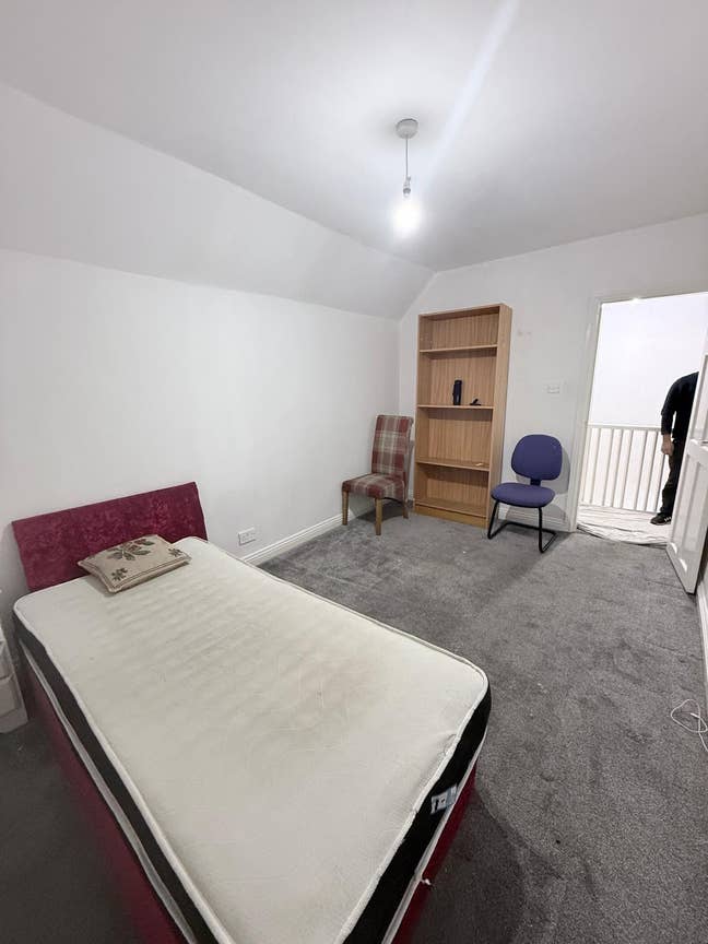 Room to let Main Photo