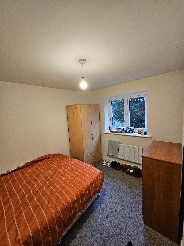 Double Room in a 3 bed House Share Main Photo