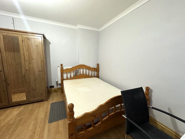 Shadwell, E1 *All Inclusive* Double Room Ava Now Main Photo