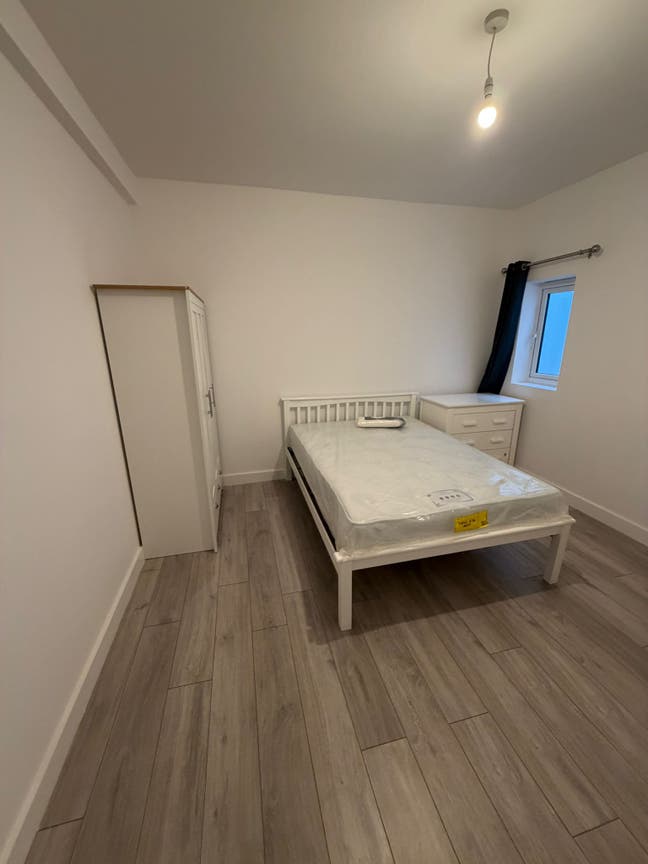 Leyton Rooms to Rent  Main Photo