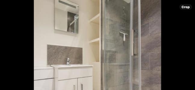 Mature Female En-suite room Adelaide Road Surbiton Main Photo