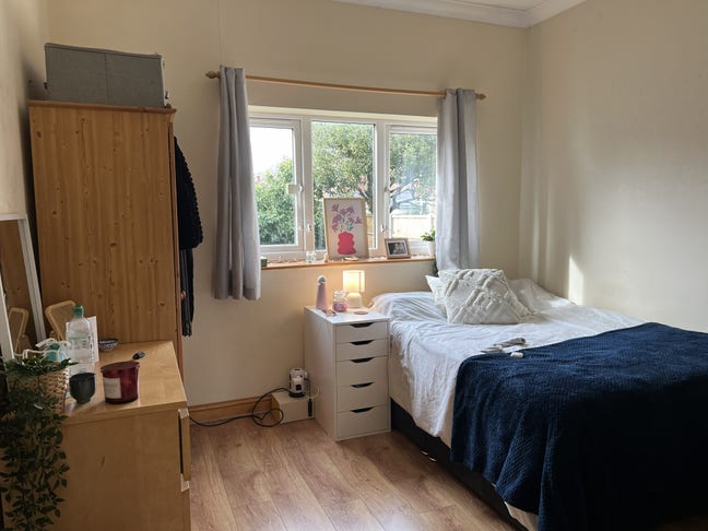 2 Rooms in professional houseshare bills inc Main Photo