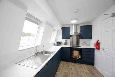 🏡 Stunning Large Double Room - NR2 - 3 bed hmo Main Photo