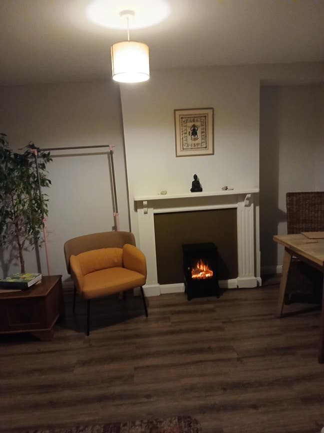 Double Room - available  Main Photo