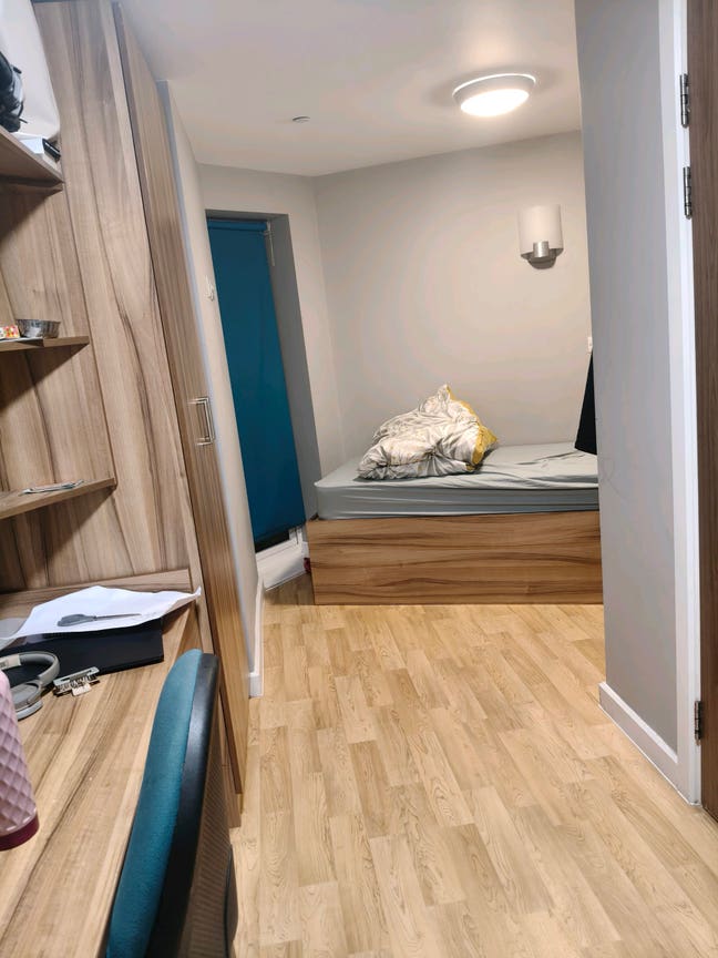 Single bedroom with attached washroom  Main Photo