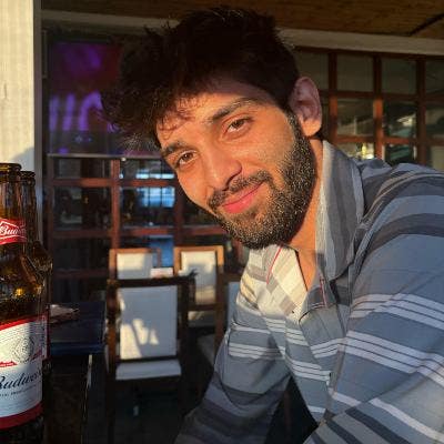 Looking for a double room Main Photo