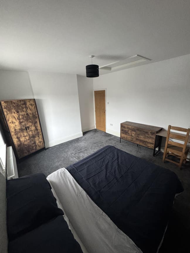 Large Bedroom in Carlisle near to Uni/Hospital Main Photo