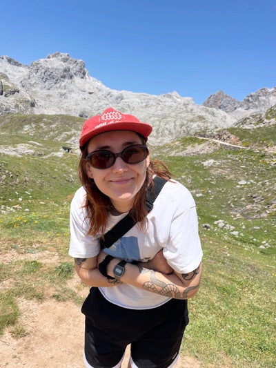 Professional Female seeks a double room Main Photo