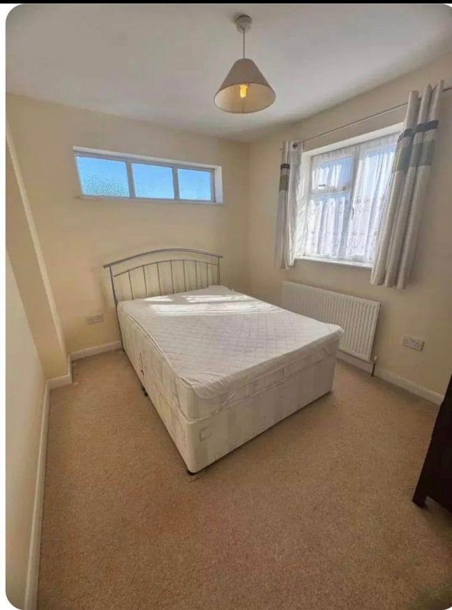 Double room for rent  Main Photo
