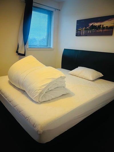 An En-suite room in a strategic location in EH4 Main Photo