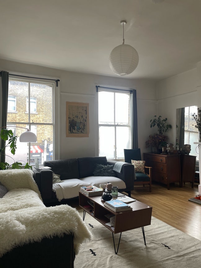 Room available in lower clapton! Main Photo