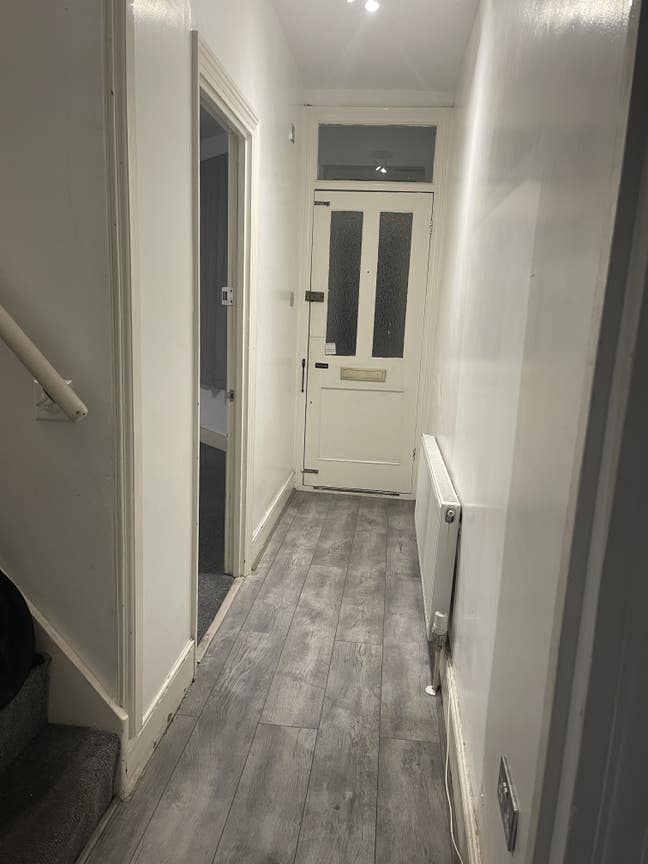 Double Rooms to let Main Photo