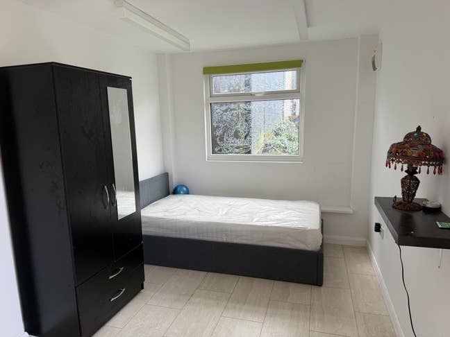 1 bedroom  Main Photo