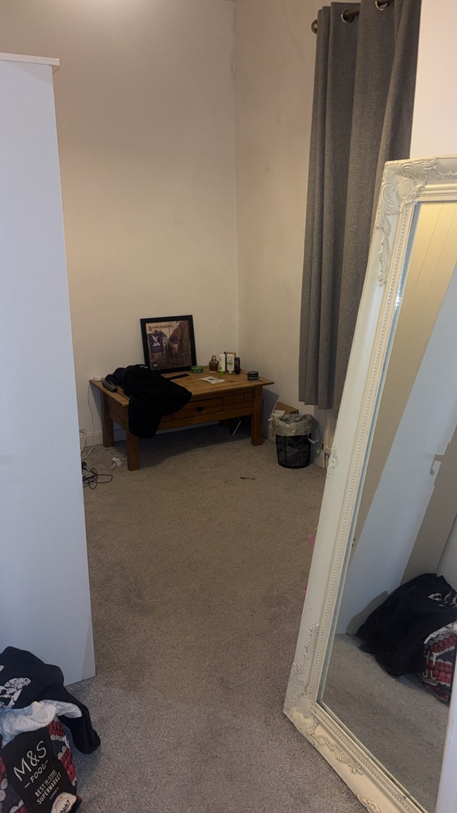 1 private room and shared house  Main Photo