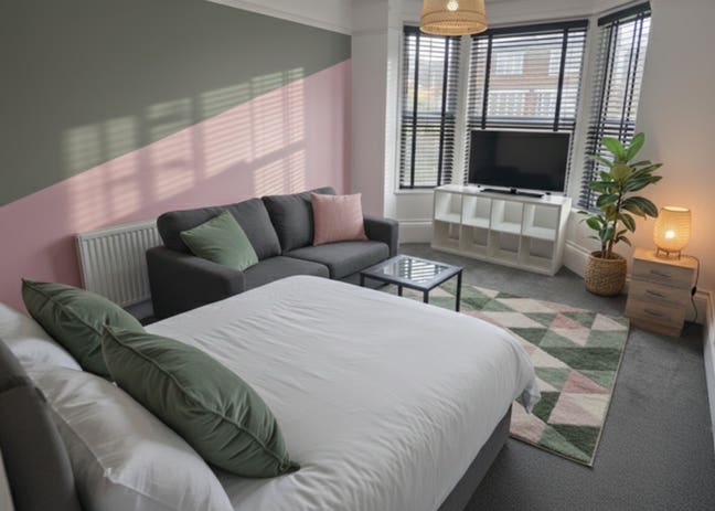 Studio Style Room, Large Bedroom with Lounge Space Main Photo