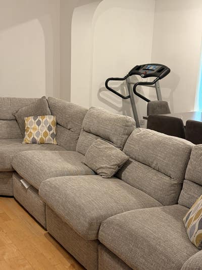 Rooms to rent Main Photo