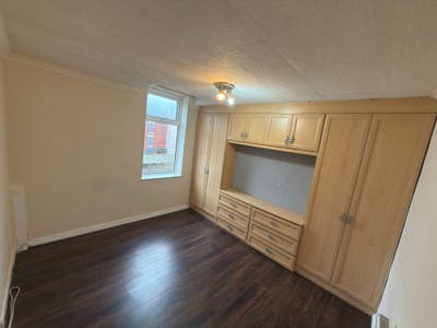 Spacious Three Bedroom House in Convenient Preston Main Photo