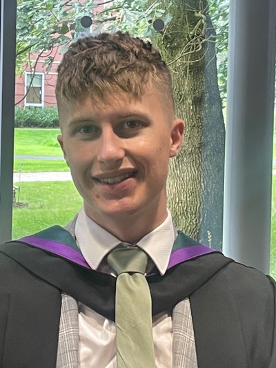 Looking to move to London with Work Main Photo