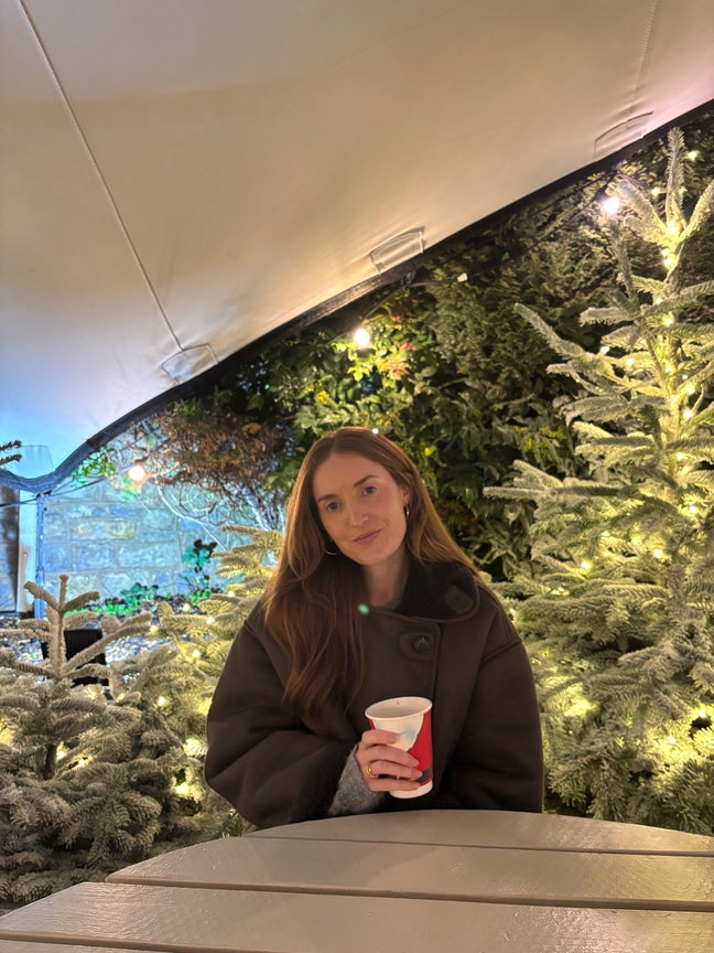 Professional Female seeks a double room Main Photo