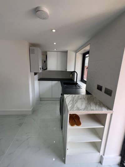 Garden property to rent Main Photo