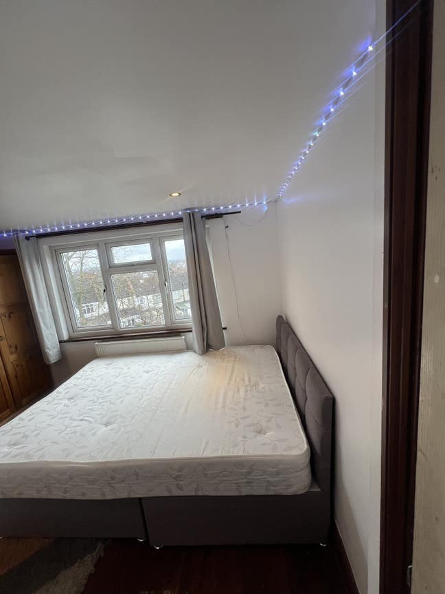 Double Room Loft Room For Rent  Main Photo