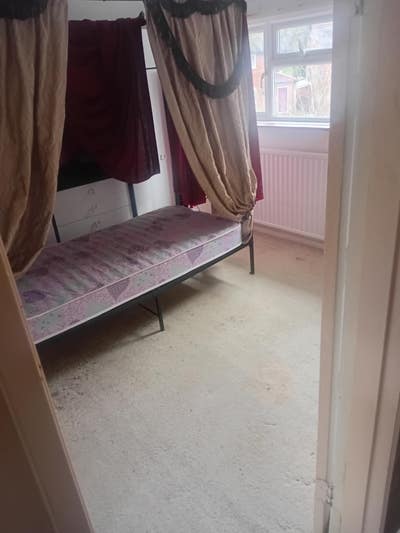 A room available for rent, all bills included, Main Photo