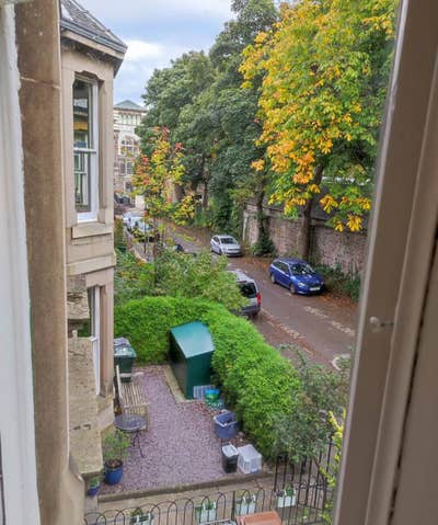 SHORT OR LONG let-All bills included double rooms Main Photo