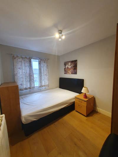2 Double bedrooms LU6 + LU5 available now Main Photo