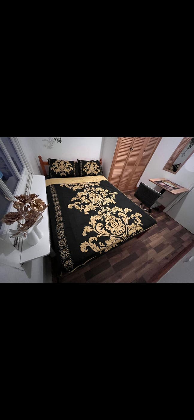 Room for rent in shared clean and cozy home for st Main Photo