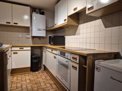 Two bed cottage Main Photo