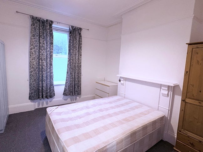 Professional Rooms | WSM Sea Front | All Bills Inc Main Photo