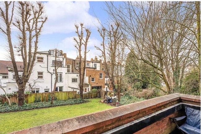 En-suite at Golders Green/Hampstead Main Photo