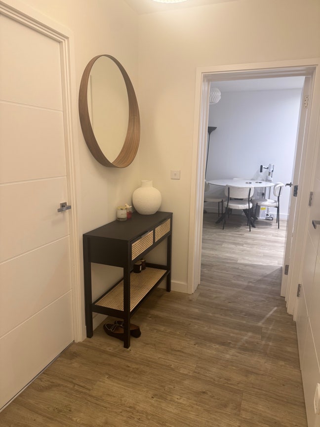 Large En-suite Room in 2 bedroom Flat Main Photo