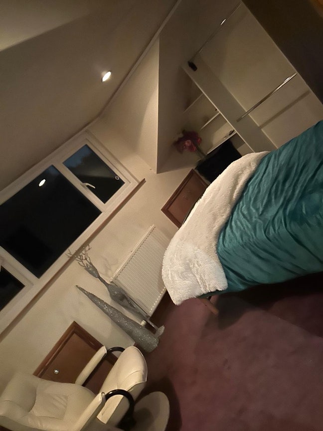 Big double room - Furnished  Main Photo