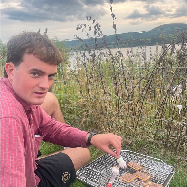 Professional Male seeks a double room Main Photo