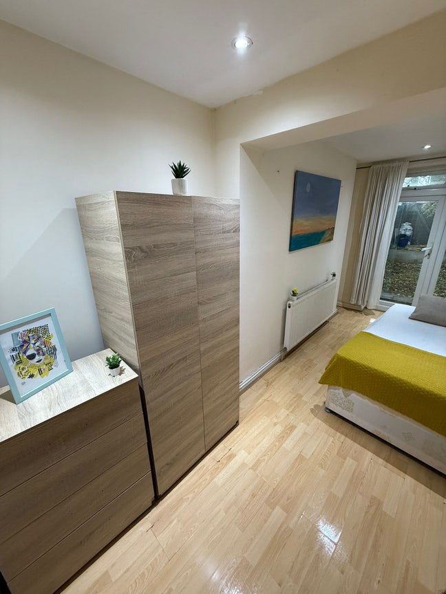 *Spacious Single Room 1Min to Sudbury Station Main Photo