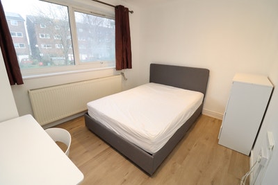 *Book Asap-Brand New Double Room in Canary Wharf* Main Photo