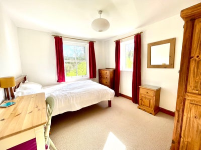 Double room, Horsley, GL6 Main Photo