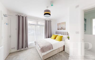 3 Bedroom House Share, Borrowdale, Crawley, RH11 Main Photo