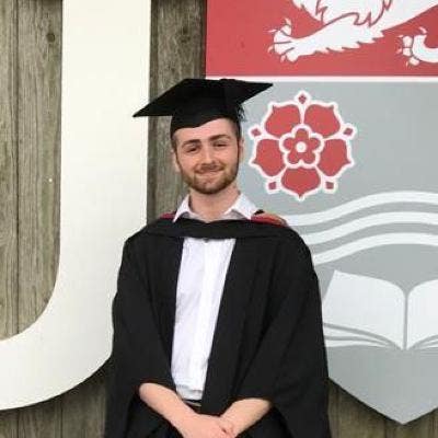 Young professional looking for a house in Perth Main Photo