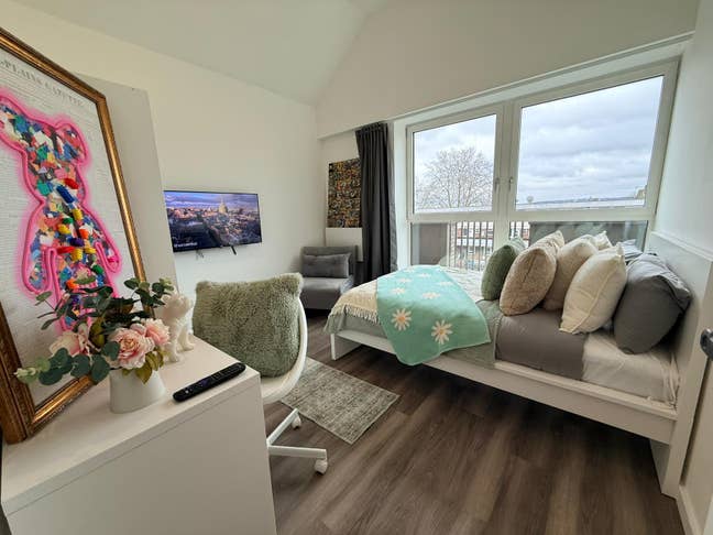 🌆Lux Apartment | Gym included | Available Main Photo