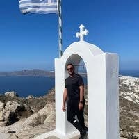 54 year old Male seeks a double room Main Photo