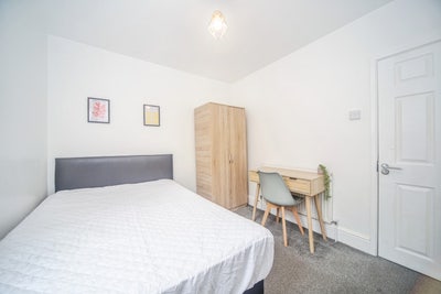 Beautiful Double Room with En-suite In Southampton Main Photo