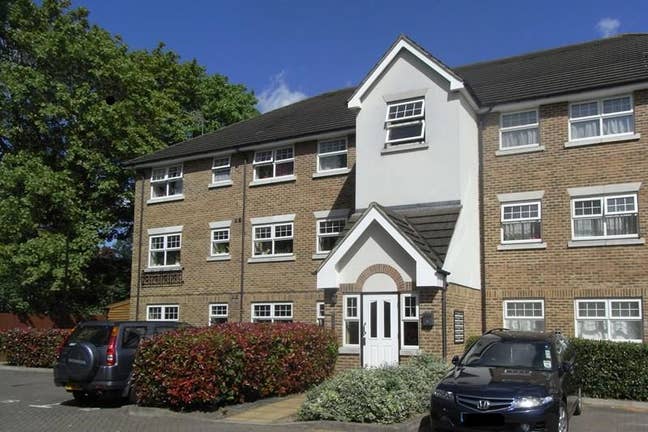 Two double bedroom flat Main Photo