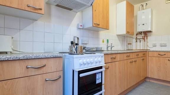 Room For Student Available in Gloucester Main Photo